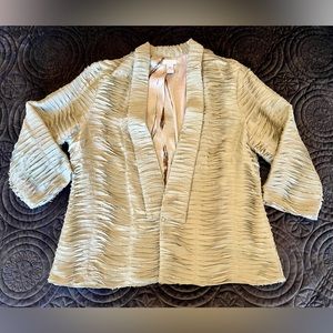 Silver / Champagne Metallic Textured “Ruffle” 3/4 Sleeve Blazer